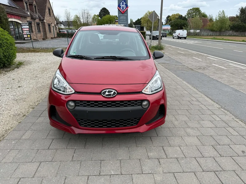 Hyundai i10 1.0i